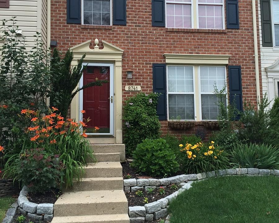 1st image of 8741 Thornbrook Dr