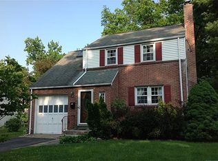 76 George St, Tenafly, NJ 07670