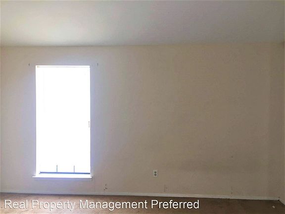 2nd image of 12652 Windsor Village Dr