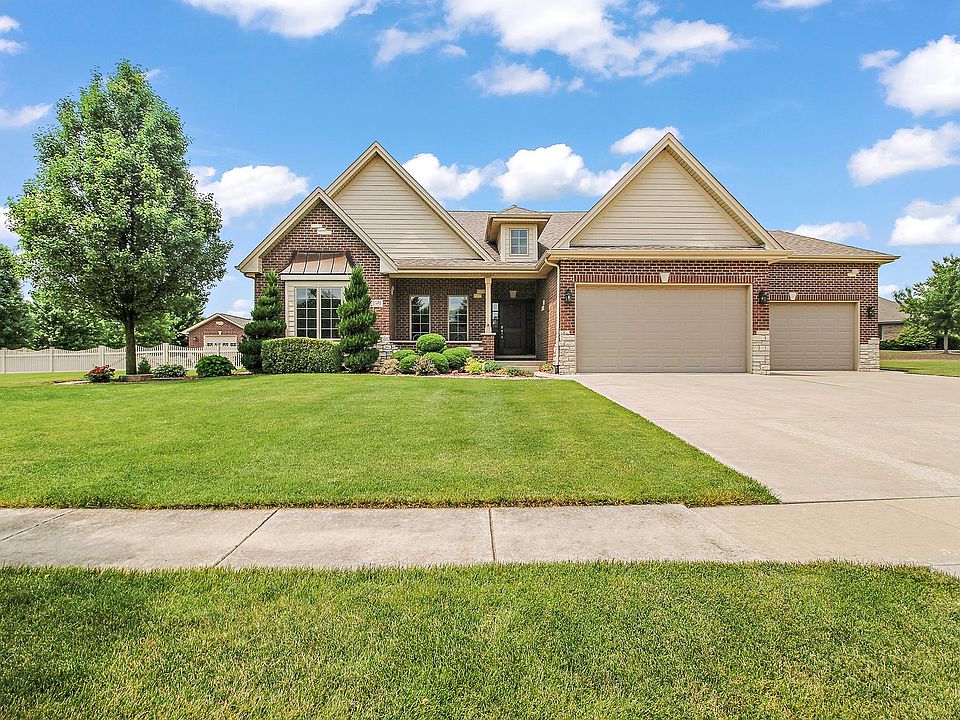 1st image of 21358 S Wooded Cove Dr