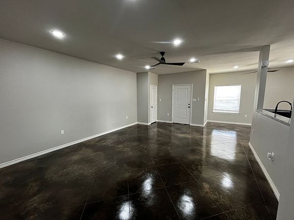 5th image of 705 County Road 326 E #2