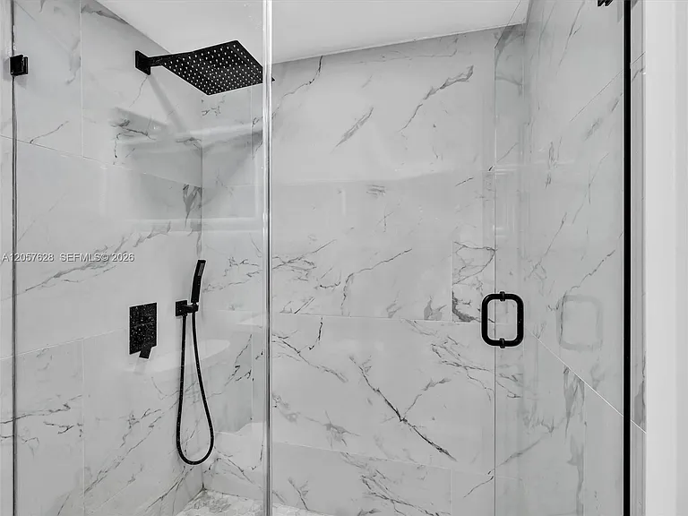 10000 W Bay Harbor Dr #201 — Photo 26