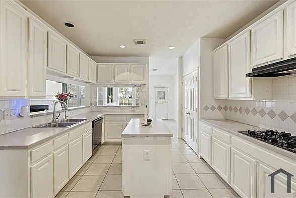7903 Palmer Place Ln — Photo 16