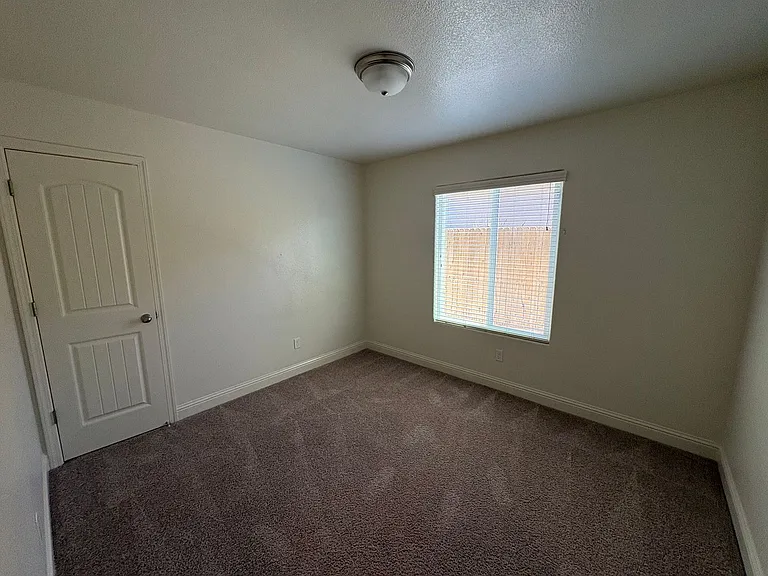 3227 Ferro Ct — Photo 15