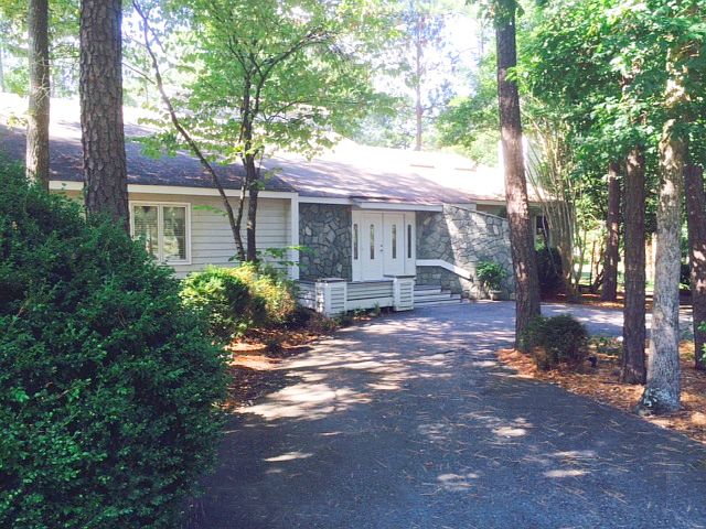 1st image of 1809 Oakway Dr