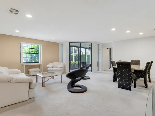 5135 Floria Drive #H, Boynton Beach, FL 33437