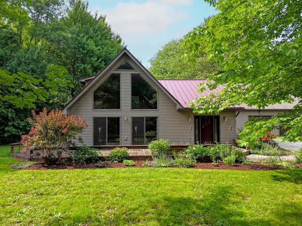 1729 Lakeview Drive, North Hero, VT 05474