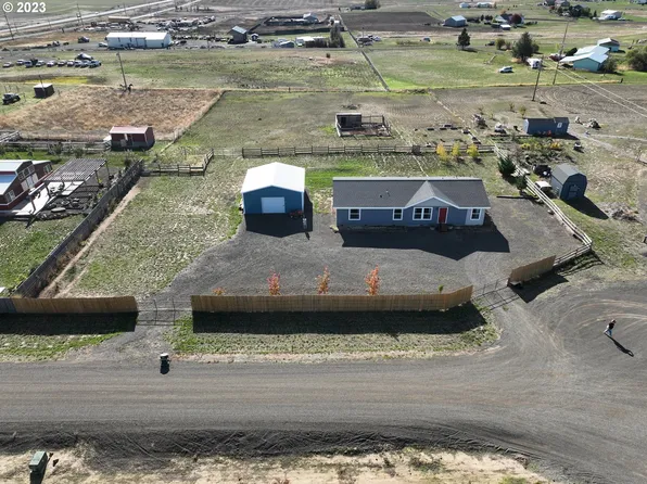 3410 Wayward Wind Rd, Goldendale, WA 98620