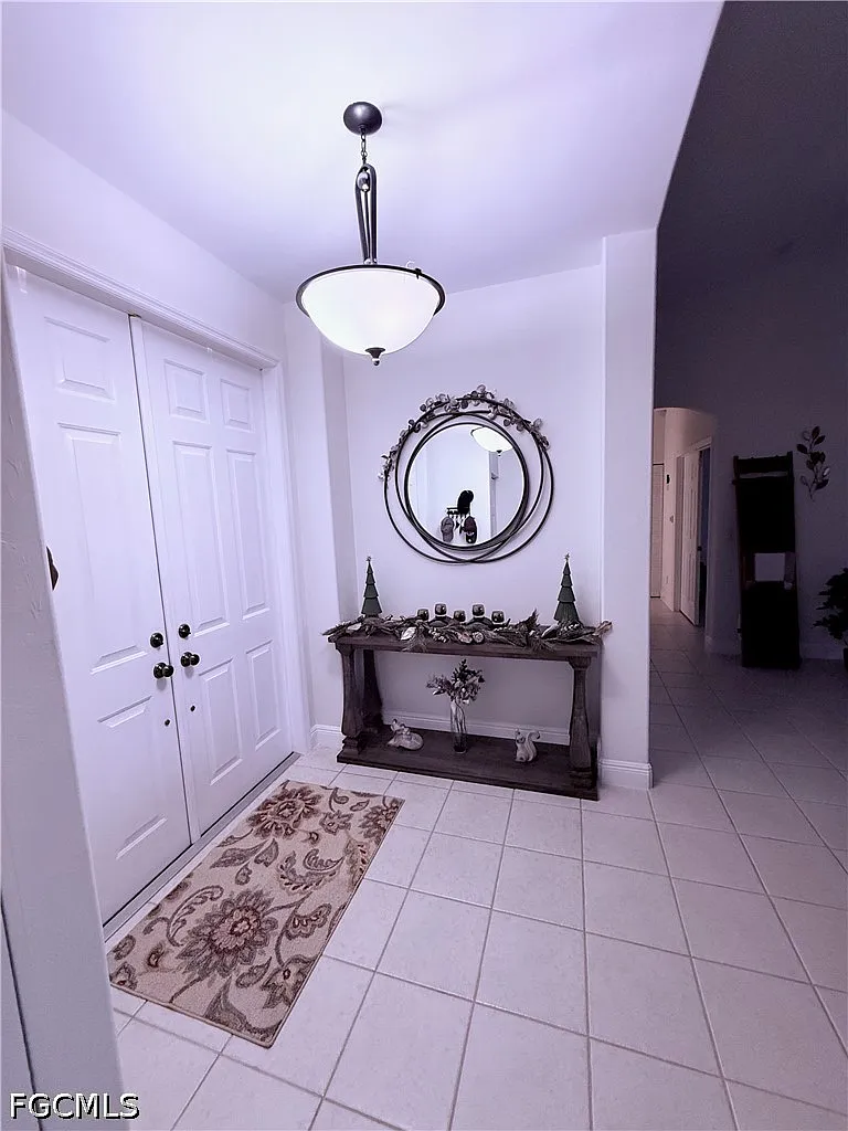 3 bed, 2.0 bath, 1839 sqft, $1,895 — Photo 4