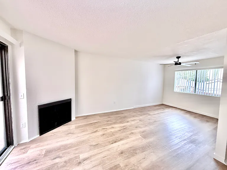 6739 Coldwater Canyon Ave #5 — Photo 9