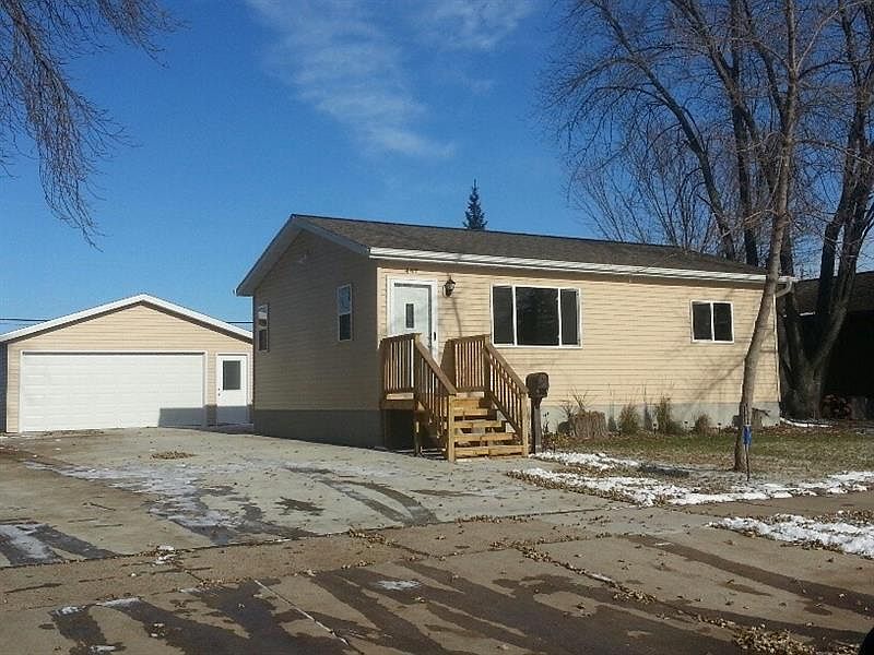 1st image of 447 Marshall Ave