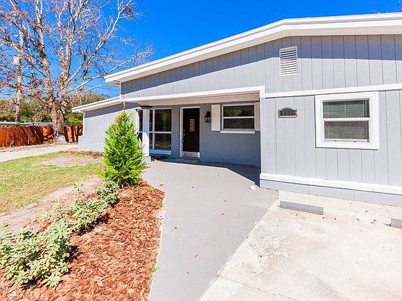 5th image of 8145 Patou Dr S