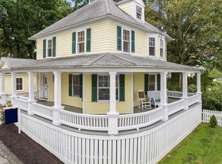 27 Elm St, Maynard, MA 01754
