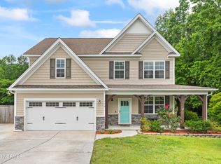 110 Cherrybark Dr, Jacksonville, NC 28540