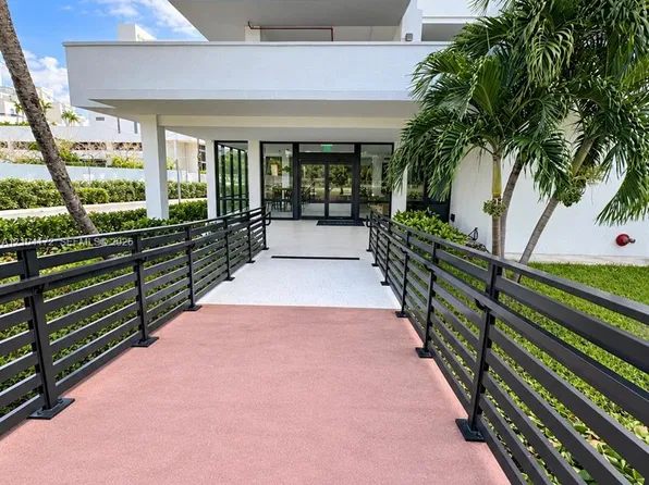 2829 Indian Creek Dr APT 410, Miami Beach, FL 33140