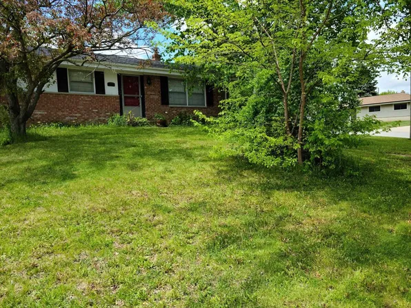 620 Juniper CIRCLE, South Milwaukee, WI 53172