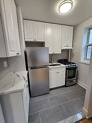 5th image of 3315 81st St APT 1B