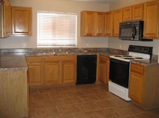 727 Cain St APT C, Lake Dallas, TX 75065