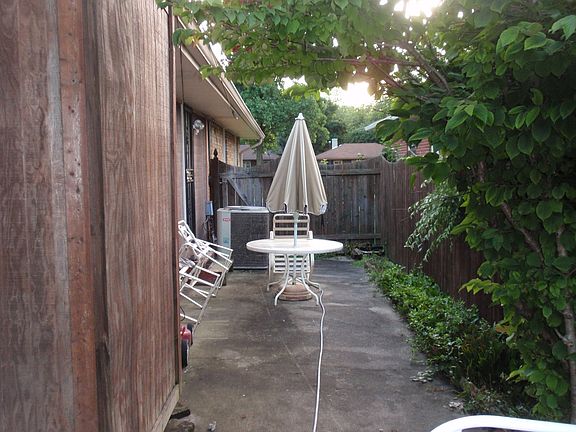 4th image of 4007 N Butler Ave