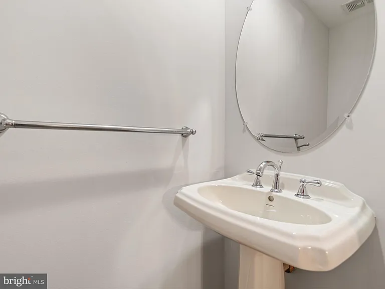 2807 Cornet Ct — Photo 10