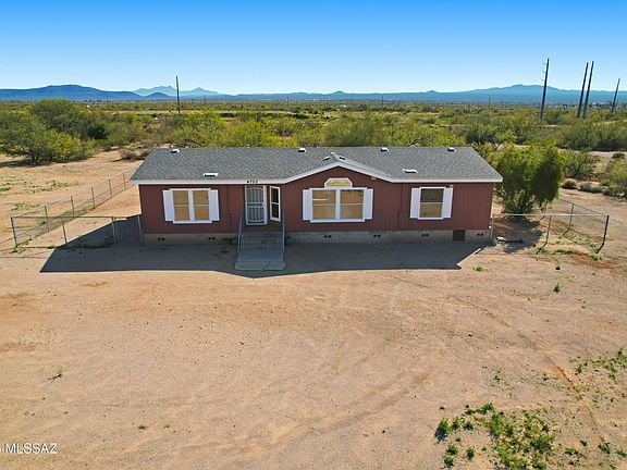 3rd image of 4750 S San Joaquin Rd