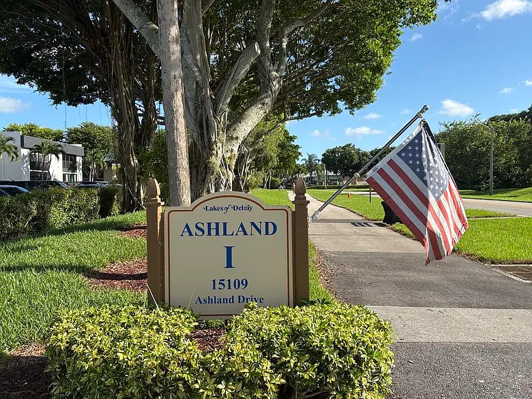 15091 Ashland Cir #I — Photo 5