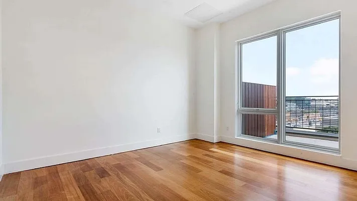 Rented by Nooklyn NYC LLC | media 60