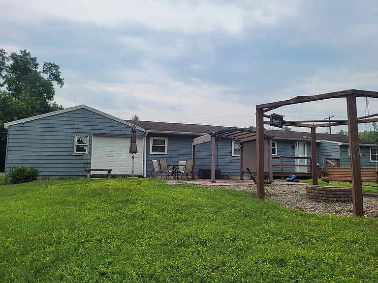 2327 Ritner Hwy — Photo 13