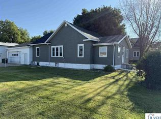 112 Main St, Courtland, MN 56021