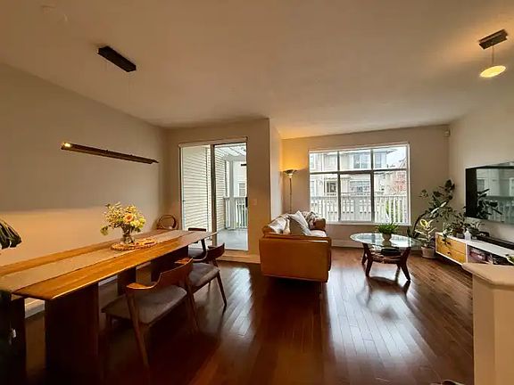 3rd image of 6588 Barnard Dr #49