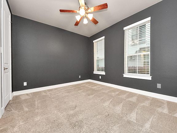 5th image of 2704 Freund St
