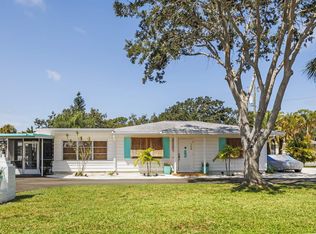 502 Bay Point Ave, Nokomis, FL 34275