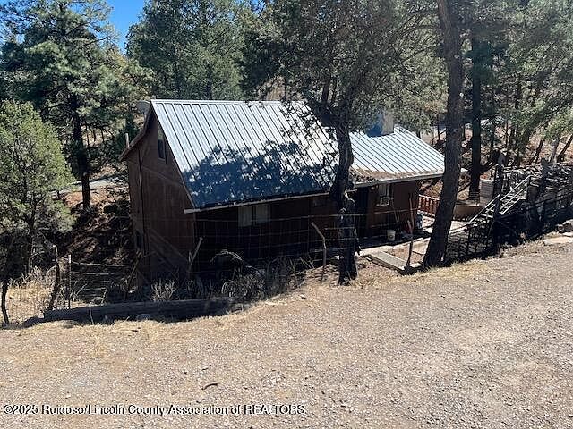 2nd image of 301 Hidalgo St