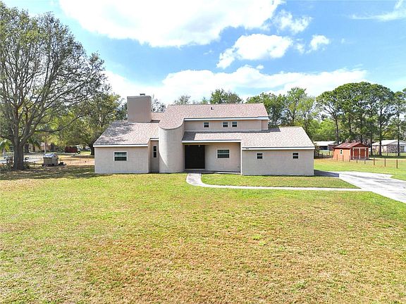 3rd image of 6520 Angus Dr