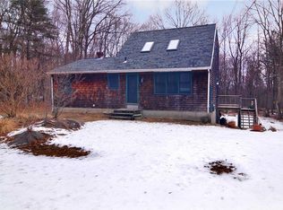 498 Durfee Hill Rd, Glocester, RI 02814