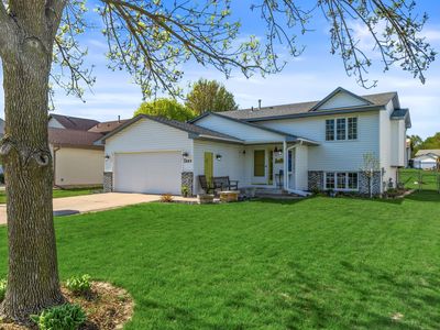 7884 77th St S, Cottage Grove, MN, 55016