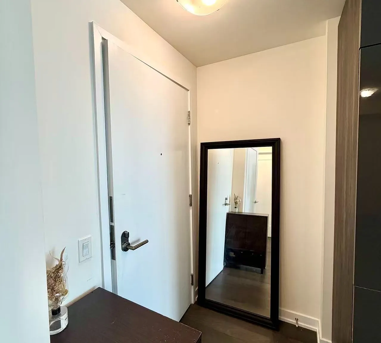 2 bed, $2,600 — Photo 1