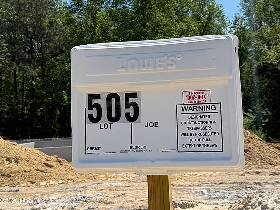 4th image of 505 Romney Drive