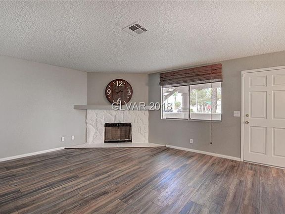 4th image of 948 Falconhead Ln Unit 101