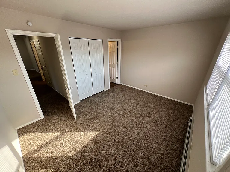 910 N River Dr #209 — Photo 14