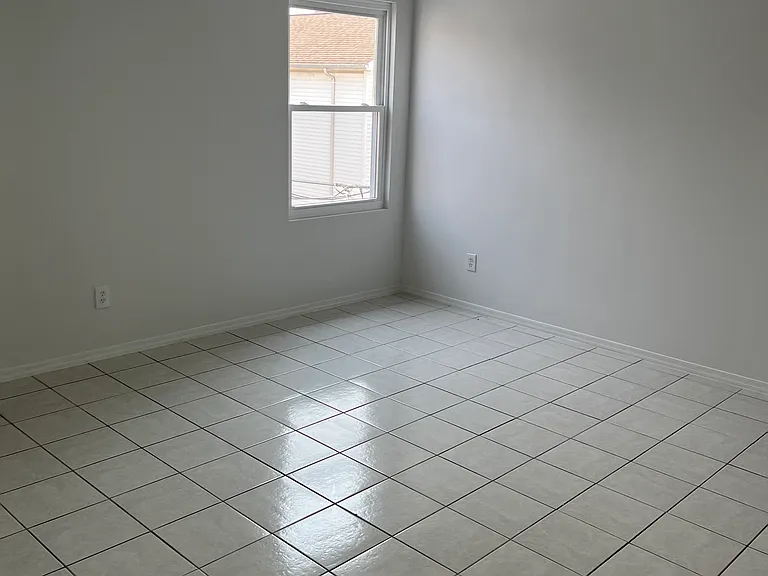 621 Elizabeth Ave #2 — Photo 9
