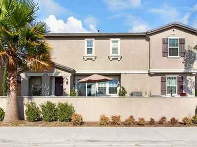 6064 Snapdragon St, Eastvale, CA, 92880