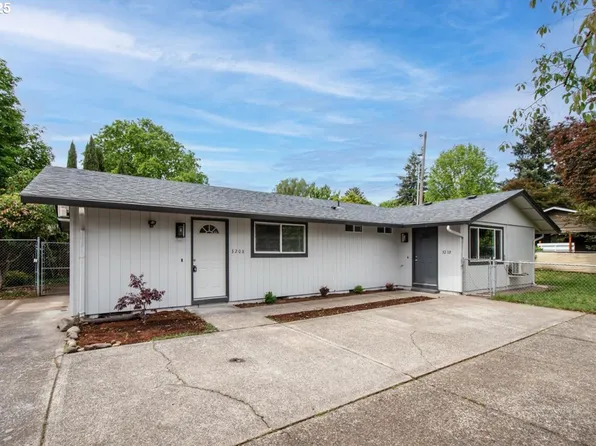 3208 NE 44th St, Vancouver, WA 98663