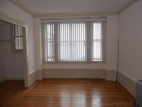 4th image of 755 Bush St APT 106