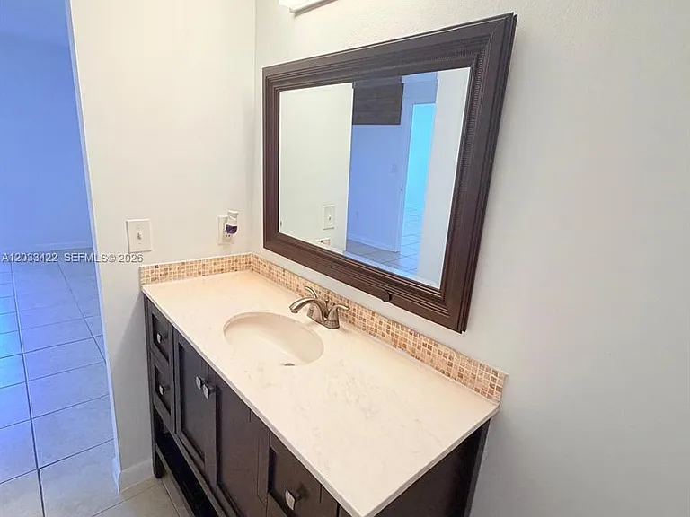 1280 S Alhambra Cir #1303 — Photo 14