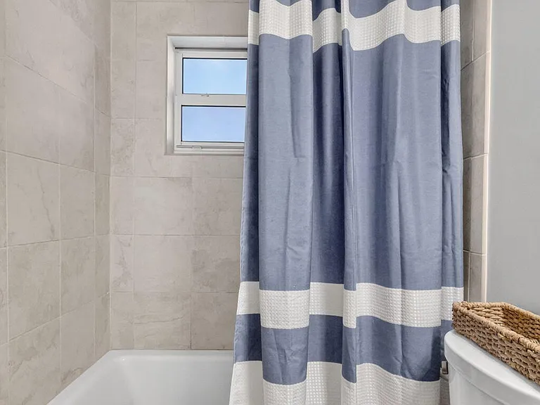 213 Rio Vista Cir — Photo 5