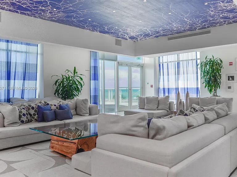 3951 S Ocean Dr #402 — Photo 32