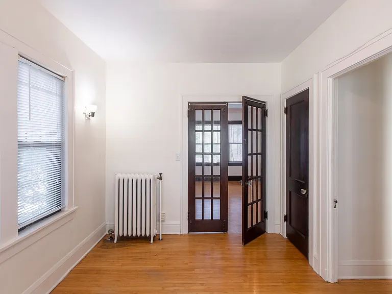 3247 Lyndale Ave S — Photo 4