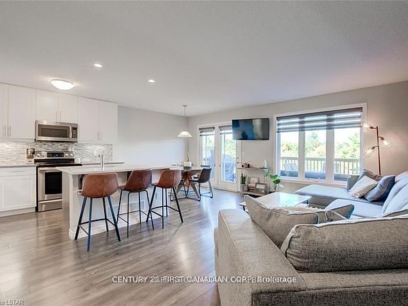 5th image of 1010 Fanshawe Park Rd E #117
