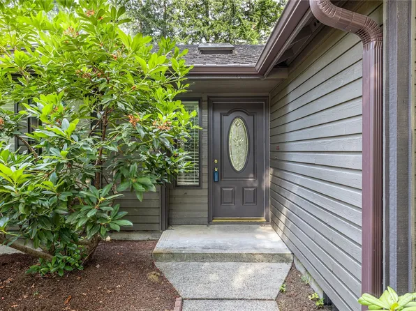 8707 Burns Drive SW, Olympia, WA 98512